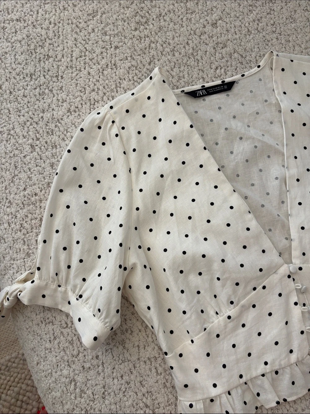 Zara Cream Polka Dot V-Neck Cropped Top